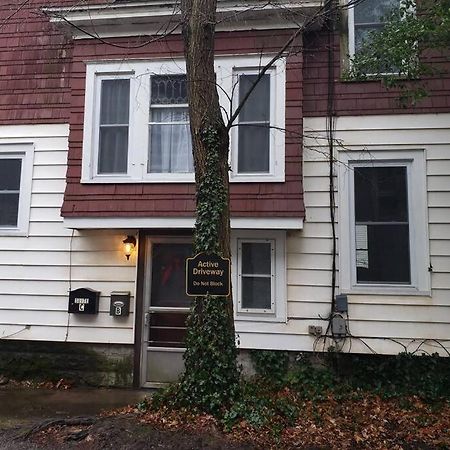 Large Bakery Apartment - Central Downtown Location Fredonia Extérieur photo